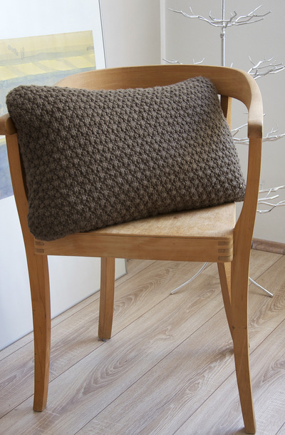 Kissen | Pillow „A brick in the pillow” von Nebelschnecke