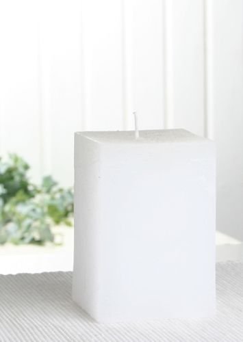 Rustik-Stumpenkerze, viereckig, 10 x 7,5 x 7,5 cm Ø, weiß von CandleCorner Rustik-Kerzen