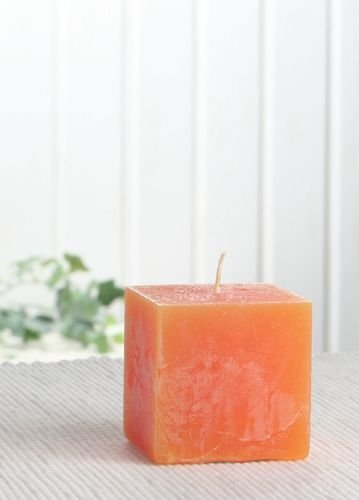Rustik-Stumpenkerze, viereckig, 5 x 5 x 5 cm Ø, mandarin-orange von CandleCorner Rustik-Kerzen