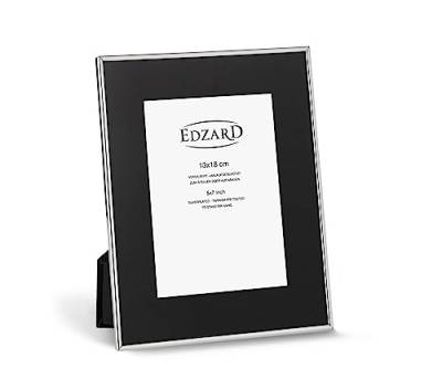 EDZARD Bilderrahmen Elda für Foto 13 x 18 cm, Fotorahmen mit Passepartout, Gesamtgröße 23 x 28 cm, edel versilbert, anlaufgeschützt, 2 Aufhänger von EDZARD