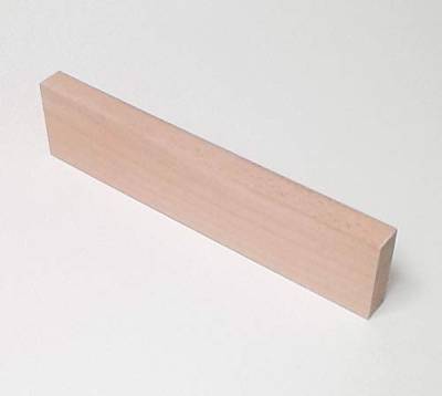 1 Stück 23mm starke Holzleisten Kanthölzer Sockelleisten Buche massiv, 70mm breit. (23x70x200mm lang.) von Martin Weddeling