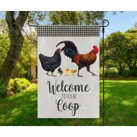 Willkommen in Unserem Coop Garten Flagge, Landwirtschaft, Bauernhof, Hausbestattung, Gehöft, Geschenk, Meter Flagge, Outdoor Dekor von WoodridgeCreek