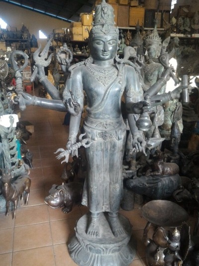 Skulptur Shiva Bronze Shiwa Buddha Kopf Dekoration Statue Budha Bronzeskulptur Buda Büste Feng Shui Bronzebuddha Design Garten Buddhismus Deco Gartendekoration wird Aufwendig aus Bronze von Hand in Bali gefertigt Sculpture Shiva Bronze Shiwa Buddha Head D von TARSHOPBALI