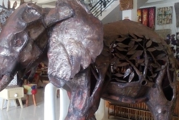 Eisen Skulptur Elefanten Figur Elephanten Statue Garten Tier Dekoration Elephant Design Gartendeko Elefant Tierfigur Dekofigur Hand gefertigt aus Eisen Sculpture stone elephant decoration design Elephant statue living room Garden decoration Hand made from Eisen Skulptur Elefanten Figur Elephanten Statue Garten Tier Dekoration Elephant Design Gartendeko Elefant Tierfigur Dekofigur Hand gefertigt aus Eisen Sculpture stone elephant decoration design Elephant statue living room Garden decoration Hand made from von www.TAR-SHOP-BALI.com