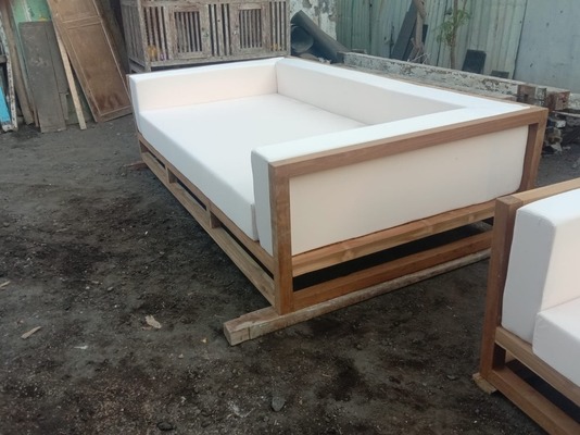 Sofa Outdoor Lounge Tagesbett Gartenmöbel Bett Loungesofa Gartensofa Teakholz Couch Outdoorsofa Sofa Outdoor Lounge Tagesbett Gartenmöbel Bett Loungesofa Gartensofa Teakholz Couch Outdoorsofa von TARSHOPBALI