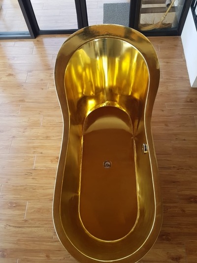 Badewanne Freistehende Messing Wanne mit Überlaufschutz Spa Becken Messingbadewanne Badewanne Freistehende Messing Wanne mit Überlaufschutz Spa Becken Messingbadewanne von TARSHOPBALI