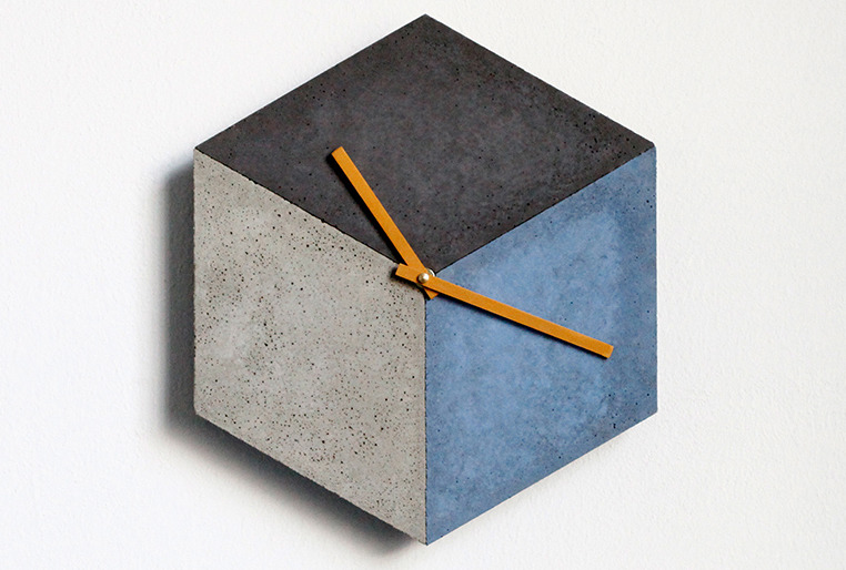 cubeclock | Wanduhr aus Beton von betonIDEE