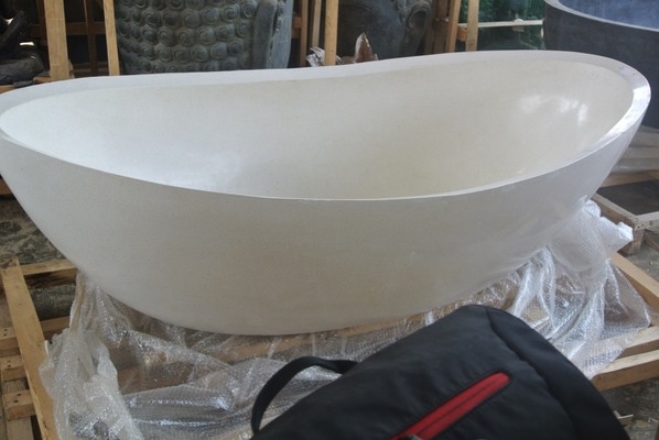 Badewanne Freistehend Wanne Spa Terrazzo Stein Pool Steinwanne Becken Badetopf Badewannen Gartenpool Aussenwanne Sanitär Diese Wanne wird von Hand aus Terrazzo Stein mit Zement in Bali gefertigt, Bath Terrazzo Stone Bathtub Freestanding Spa Pool Stone Bat von TARSHOPBALI