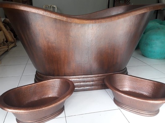 SET Freistehende Badewanne Kupfer Bad Wanne mit 2 Waschbecken Kupferwanne Becken Badewannen SET Freistehende Badewanne Kupfer Bad Wanne mit 2 Waschbecken Kupferwanne Becken Badewannen von TARSHOPBALI