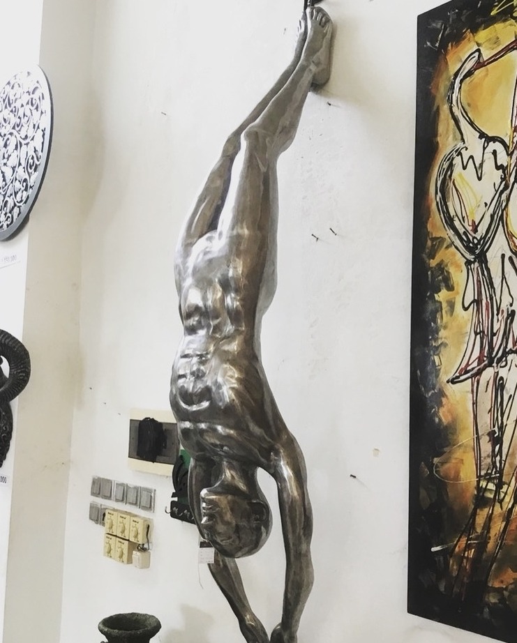 Skulptur Torso Dekoration Mann Figur Körper Design Statue Aktskulptur Kunst Männerkörper Erotik Akt wird von Hand gefertigt Sculpture torso decoration man figure body design statue act sculpture art men body erotic act is made by hand Breite / wide 45 cm Skulptur Torso Dekoration Mann Figur Körper Design Statue Aktskulptur Kunst Männerkörper Erotik Akt wird von Hand gefertigt Sculpture torso decoration man figure body design statue act sculpture art men body erotic act is made by hand Breite / wide 45 cm von TARSHOPBALI