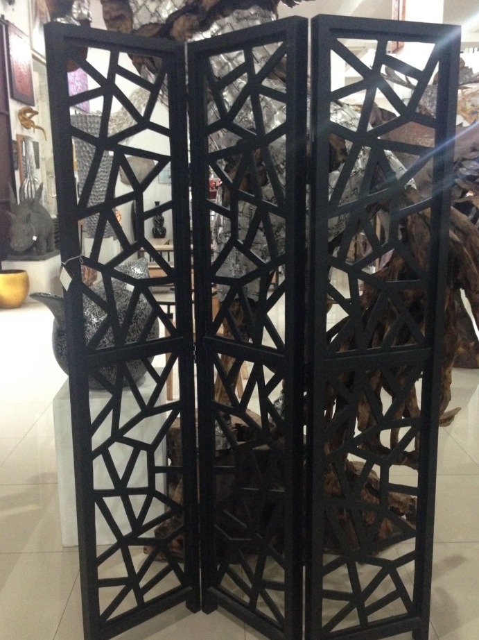 Paravent Spanische Wand Stellwand Raumteiler Sichtschutz Trennwand aus Metall von TARSHOPBALI