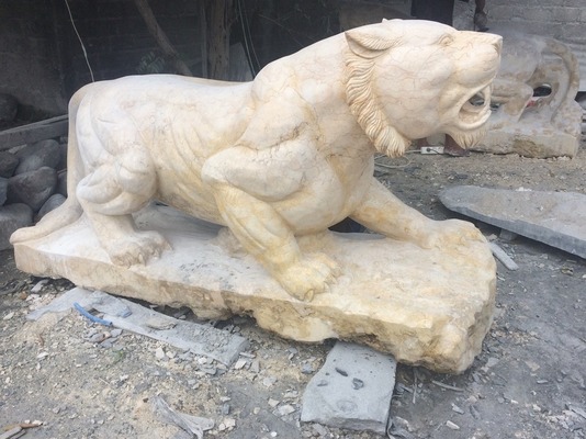 Stein Skulptur Marmor Löwe Statue Loewe Dekoration Marmorlöwe Raubtier Figur Raubkatze Steinlöwe Design wird aus Marmor Stein von Hand gefertigt Stone sculpture Marble Lion statue Loewe decoration Marble lion predator figurine cat brown stone lion design Stein Skulptur Marmor Löwe Statue Loewe Dekoration Marmorlöwe Raubtier Figur Raubkatze Steinlöwe Design wird aus Marmor Stein von Hand gefertigt Stone sculpture Marble Lion statue Loewe decoration Marble lion predator figurine cat brown stone lion design von https://www.tar-shop-bali.com