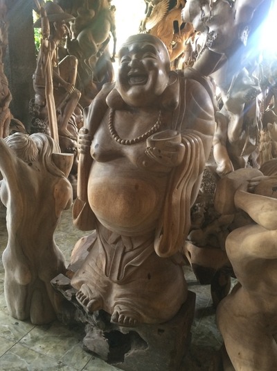 Skulptur Happy Buddha Figur Holzskulptur Suar Holz Glücklicher Budha Statue Feng Shui von TARSHOPBALI