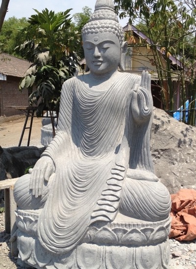 Riesen Budha Skulptur Buddha Steinskulptur Stein Statue Feng Shui Design Buda Garten Dekoration von Hand aus einem Steinblock gemeißelt, geschliffen und poliert in Bali Sculpture Buddha Stonesculptur Stone statue Feng Shui Design garden decoration Made of von TARSHOPBALI