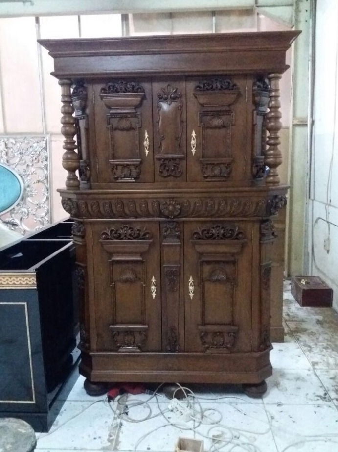 Anrichte Sidebord Kommode Küchenschrank Schrank Esszimmerschrank Kabinett Konsole Mahagoni Holz Anrichte Sidebord Kommode Küchenschrank Schrank Esszimmerschrank Kabinett Konsole Mahagoni Holz von TARSHOPBALI