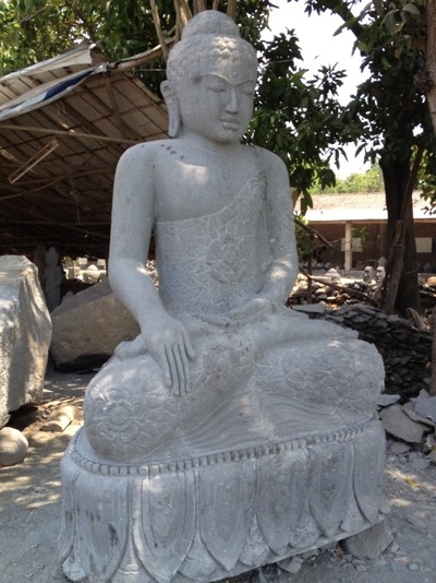 Riesen Budha Skulptur Buddha Steinskulptur Stein Statue Feng Shui Design Buda Garten Dekoration von Hand aus einem Steinblock gemeißelt, geschliffen und poliert in Bali Sculpture Buddha Stonesculptur Stone statue Feng Shui Design garden decoration Made of von TARSHOPBALI