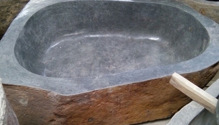 Badewanne Freistehende Steinwanne Wanne Spa Becken Badetopf Garten Pool Badewannen Steinwannen Steinbecken Basin Die Wanne wird in Bali von Hand aus Stein gefertigt. Bathtub Freestanding bath Stone baths tub Spa basin Bath tub The bathtub is made in Bali von TARSHOPBALI