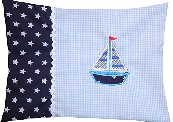 Kissen bestickt mit Segelboot und Namen ca. 30 x 40 cm Kissen bestickt mit Segelboot und Namen ca. 30 x 40 cm von C-Fashion-Design