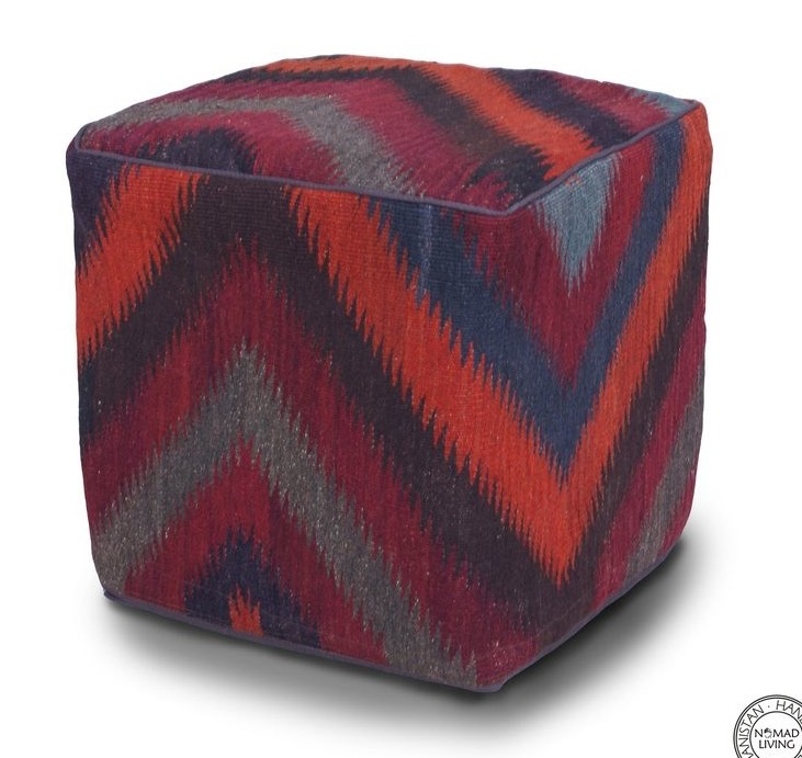 Kelim Hocker.Ottoman.Orient.Handarbeit.Wolle.Vintage.Unikat.40*40*40 Kelim Hocker.Ottoman.Orient.Handarbeit.Wolle.Vintage.Unikat.40*40*40 von Nomad Living