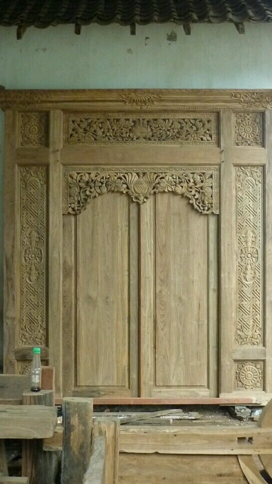 Tor Pforte Tür Portal Antik Holz Doppelflügel Bauelement Teak Holztüre Haustür Paravent Raumteiler Tor Pforte Tür Portal Antik Holz Doppelflügel Bauelement Teak Holztüre Haustür Paravent Raumteiler von TARSHOPBALI