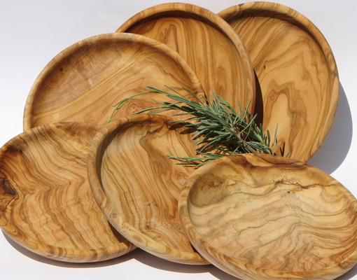 6 Teller aus Olivenholz Durchmesser 19 cm 6 Teller aus Olivenholz Durchmesser 19 cm von www.figurasanta.de