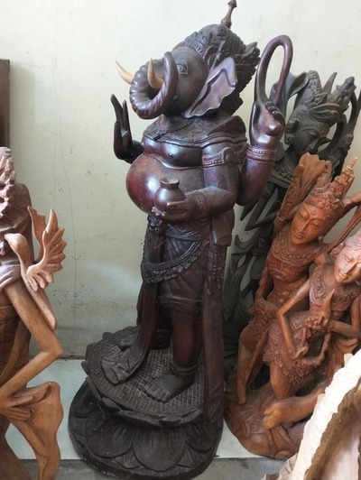 Skulptur Ganesha Buddha Figur Holzskulptur Elefantengott Suar Budha Ganescha Statue Feng Shui Hindu Skulptur Ganesha Buddha Figur Holzskulptur Elefantengott Suar Budha Ganescha Statue Feng Shui Hindu von TARSHOPBALI