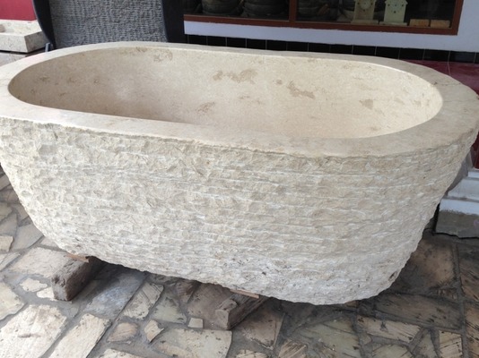 Badewanne Freistehend Marmor Wanne Spa Pool Steinwanne Becken freistehende Badetopf Badewannen Gartenpool Aussenwanne Sanitär Diese Wanne wird aus Marmor Stein von Hand in Bali gefertigt Bathtub Freestanding Marble Bath Spa Pool Stone Bath Basin Freestand von TARSHOPBALI