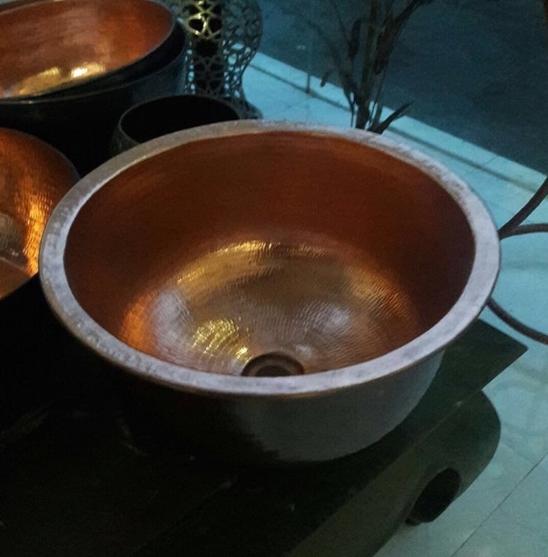 Waschbecken Kupfer Becken Handwaschbecken Aufsatzbecken Waschschale Waschbasin Kupferwaschbecken Kupferbecken Kupferbasin Wasch Schale Becken Kupferwaschbasin Küchenspüle Unterbaubecken Handwaschschale Sanitär Zubehör Bad Küche Luxus Design Dieses Wasch Waschbecken Kupfer Becken Handwaschbecken Aufsatzbecken Waschschale Waschbasin Kupferwaschbecken Kupferbecken Kupferbasin Wasch Schale Becken Kupferwaschbasin Küchenspüle Unterbaubecken Handwaschschale Sanitär Zubehör Bad Küche Luxus Design Dieses Wasch von TARSHOPBALI