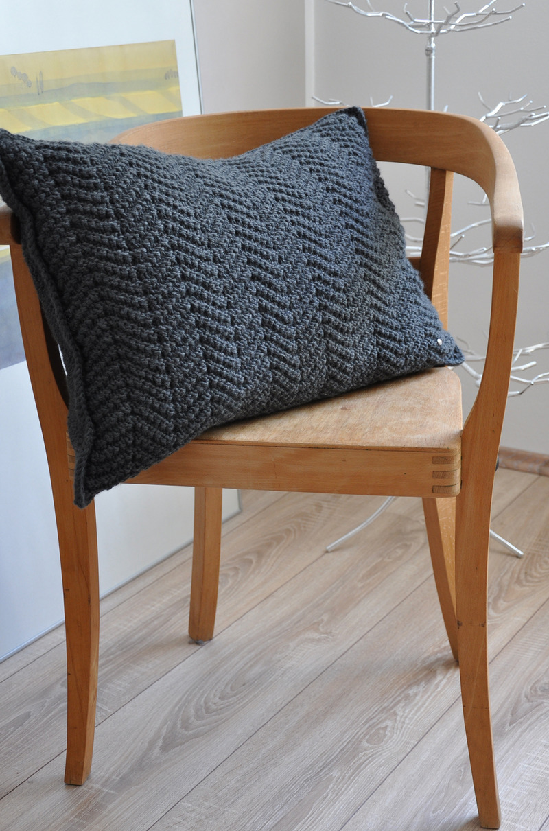 Kissen | Pillow „Rise up like a feather” Kissen | Pillow „Rise up like a feather” von Nebelschnecke