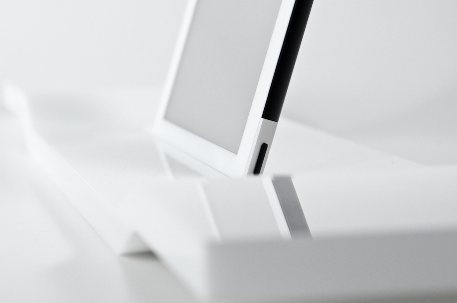 Halterung für iPad und Tablet für die Badewanne - WOOD U? WAVE Halterung für iPad und Tablet für die Badewanne - WOOD U? WAVE von trimborn-eich