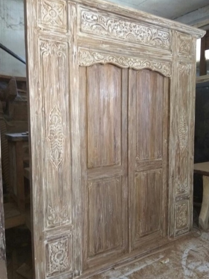 Tür Haustür Hauseingangstür Holztüre Eingangstür Haustür Paravent Haustüren Spanische Wand Stellwand Raumteiler Sichtschutz Trennwand Nebeneingangstür wird aus Teak Holz in Bali von Hand gefertigt Door Entrance door Entrance door Wooden door Entrance door von TARSHOPBALI