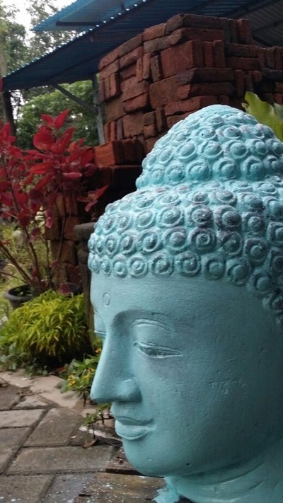 Skulptur Buddha Kopf Steinskulptur Stein Statue Buda Köpfe Feng Shui Design Buddhakopf Garten Deco von TARSHOPBALI