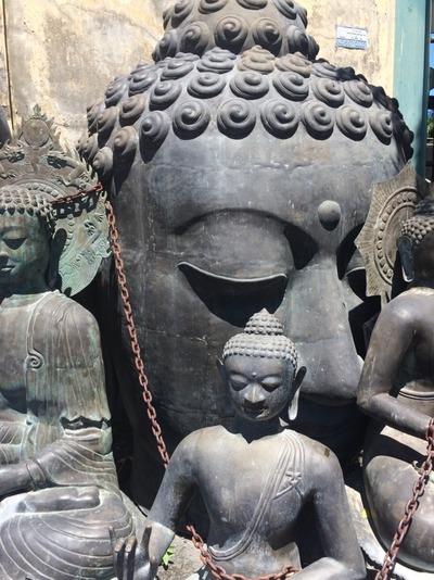 Skulptur Bronze Buddha Kopf Dekoration Statue Budha Bronzeskulptur Buda Büste Feng Shui Bronzebuddha Design Garten Buddhismus Deco Gartendekoration wird Aufwendig aus Bronze von Hand in Bali gefertigt Sculpture Bronze Buddha Head Decoration Statue Budha Skulptur Bronze Buddha Kopf Dekoration Statue Budha Bronzeskulptur Buda Büste Feng Shui Bronzebuddha Design Garten Buddhismus Deco Gartendekoration wird Aufwendig aus Bronze von Hand in Bali gefertigt Sculpture Bronze Buddha Head Decoration Statue Budha von TARSHOPBALI