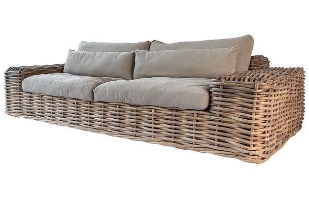 Sessel Rattan Sofa Couch Polstermöbel Lounge Liege Ottomane Tagesbett Liegeinsel Lounge Liege Gartenliege Sonnenliege Garten Loungeliege Tagesbett dieses Hochwertige Sofa wird in Handarbeit auf Bali aus Rattan gefertigt und mit Polsterauflage geliefert von TARSHOPBALI