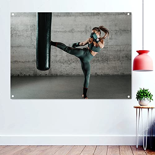 通用 Female Boxer in Training Wallpaper Poster Kickboxen, Muay Thai, Martial Arts Banner Flagge Leinwand Malerei Kunstwerk Fitnessstudio Dekoration 96 x 144 cm (38 x 57 Zoll) von 通用