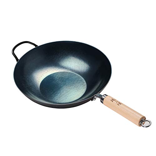 ZhenSanHuan: Handgehämmerter Eisen-Wok mit flachem Boden, induktionsgeeignet, 32 cm im Durchmesser, Holzgriffstange mit Haltegriff von 臻三环
