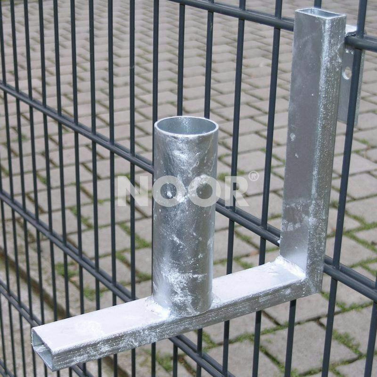 Noor Abroller für PVC Zaunblende Noor Abroller für PVC Zaunblende von Noor