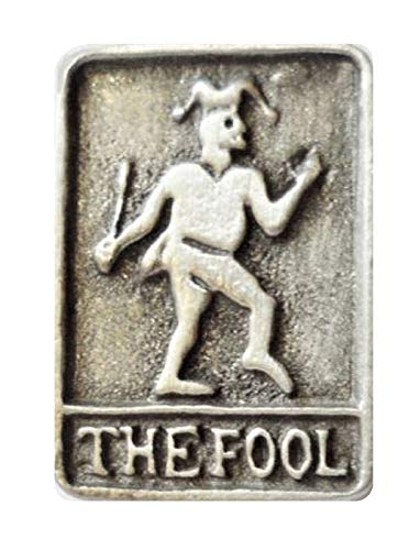 The Fool Card Tarot Trionfi Pin Badge in Fine English Pewter by 1000 Flags The Fool Card Tarot Trionfi Pin Badge in Fine English Pewter by 1000 Flags von 1000 Flags