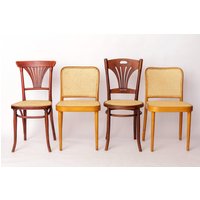Set Of 4 Restored Viennese Café Chairs - Early 20Th Century, Hand-Caned Seats Set Of 4 Restored Viennese Café Chairs - Early 20Th Century, Hand-Caned Seats von 1001VintageChairs