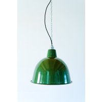 B-Ware Emaille Lampe 36cm Grün Industrial Factory Shade Industriel Emaillee Enamel Ceiling Lighting Fabriklampe B-Ware Emaille Lampe 36cm Grün Industrial Factory Shade Industriel Emaillee Enamel Ceiling Lighting Fabriklampe von 10kgdesign