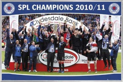 Fußball Poster Plakat | Bild und Kunststoff-Rahmen - Glasgow Rangers, Scottish Premier League SPL Champions 10/11 (91 x 61cm) von 1art1