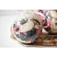 6 Pappmaché Kugel Christma Ornamente, Weihnachtsschmuck, Shabby Chic Weihnachten von 1stvictorianboutique