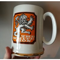 Vintage Woods & Son "The White Lion' Bierkrug - Ellgreave England von 20thCenturyStuff