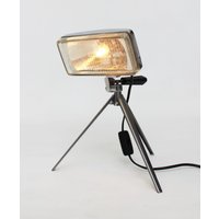 Bosch Industrial Tischleuchte | Upcycling Lampe Auf Hochglanzpoliertem Stativ Design-Unikat Von 21Neun Bosch Industrial Tischleuchte | Upcycling Lampe Auf Hochglanzpoliertem Stativ Design-Unikat Von 21Neun von 21neun