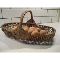 14 "Antikes Handgefertigtes Holz Sammelkorb Gottes Auge Griff Eier Blumen Gemüse Garten Spaltrohr Weide Original Patina Flaches Geschenk." von 222nest