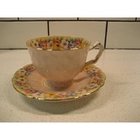Vintage Aynsley Teetasse Untertassen-Set Hübsche in Pink Blumengirlande Scalloped Regd Nr. 765788 England C.1940-60 Krokusform Garten Teeparty von 222nest