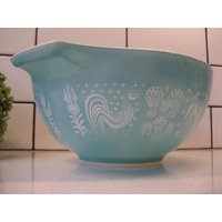 Vintage Cinderella Pyrex Aqua Mischschüssel Hinterhof Hühner Hähne Hennen 1, 5 Quart Mitte Des Jahrhunderts Küche Ofengeschirr Rockabilly Urbanen von 222nest