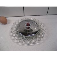 Vintage Lucite Griff Pressglasschale Midcentury Unterhaltsam Rockabilly Rote Rose Grüne Blätter Chromplatte Deckel Löffel Schlitz Marmelade von 222nest
