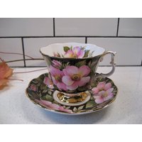Vintage Royal Albert Teetasse Untertasse Alberta Rose Schwarzer Hintergrund Gold Herz Griff England Pink Blüten Garten Teeparty Retro-Duschegeschenk von 222nest