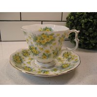 Vintage Royal Albert Teetasse Untertassen-Set Drury Lane Nell Gwynne Gelb Nosgay Vergoldung Made in England Garten Teeparty Retro-Duschegeschenk von 222nest